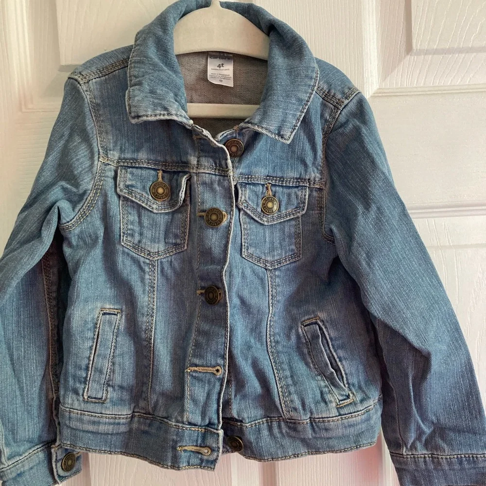 Girl’s jean jacket.